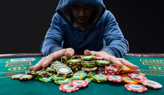 Eight Tips for Crushing Poker Tournaments | Poker Copilot